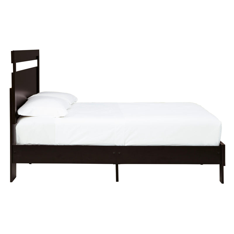 Signature Design by Ashley Finch Queen Platform Bed EB3392-157/EB3392-113 IMAGE 3
