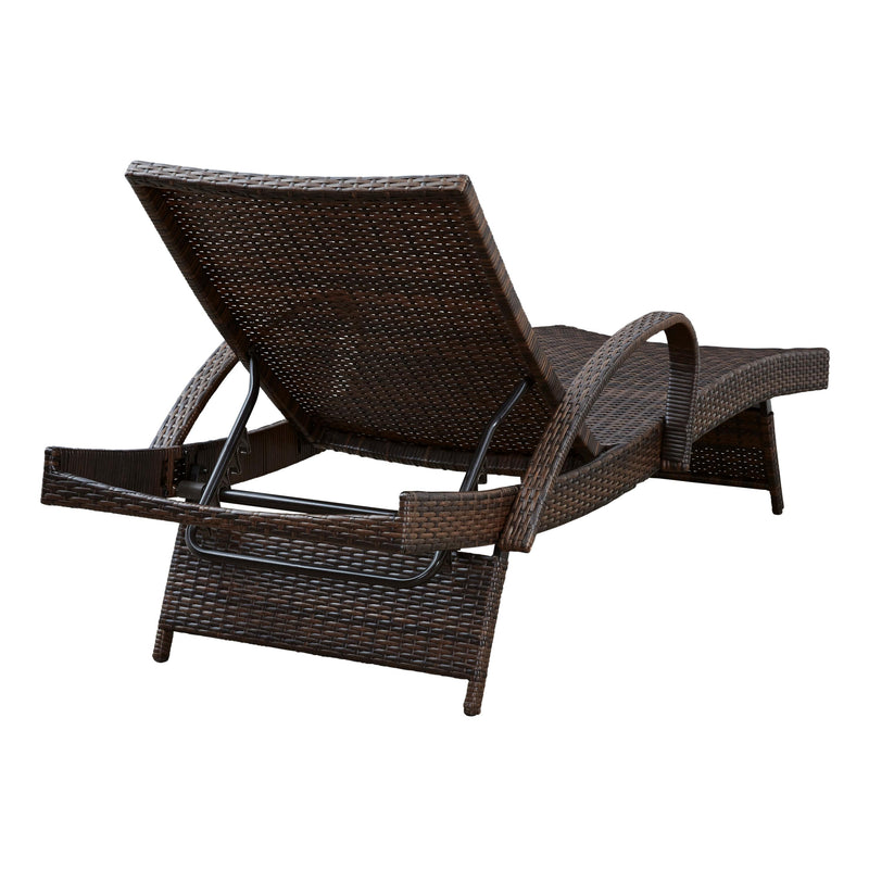 Signature Design by Ashley Outdoor Seating Chaises P283-815 IMAGE 5